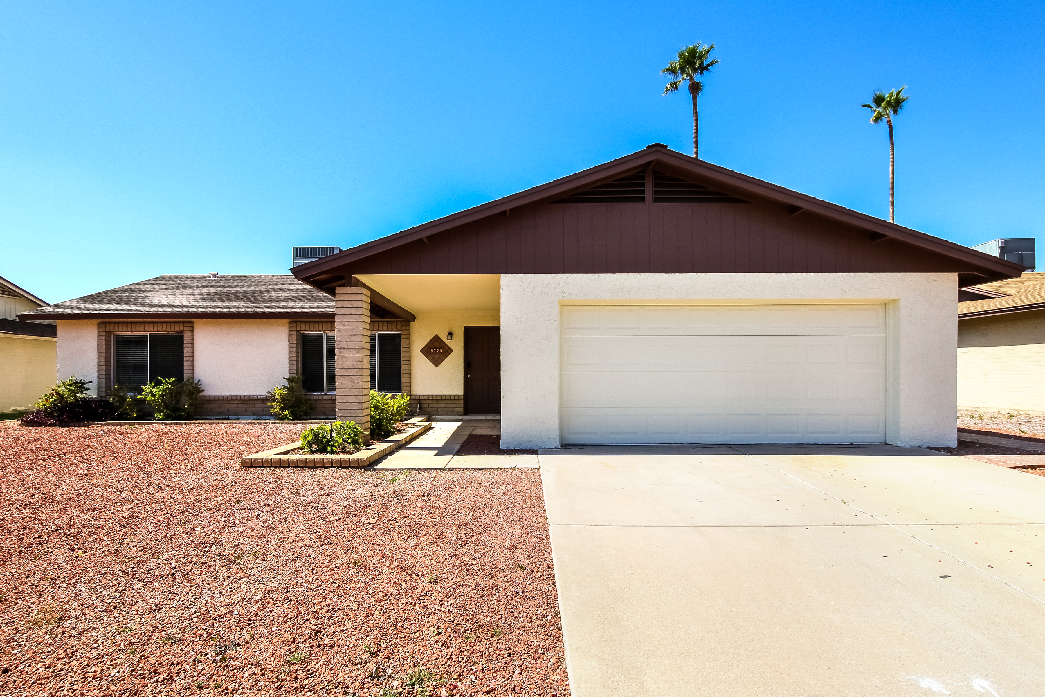 8720 N 53rd Ave Glendale, AZ 85302